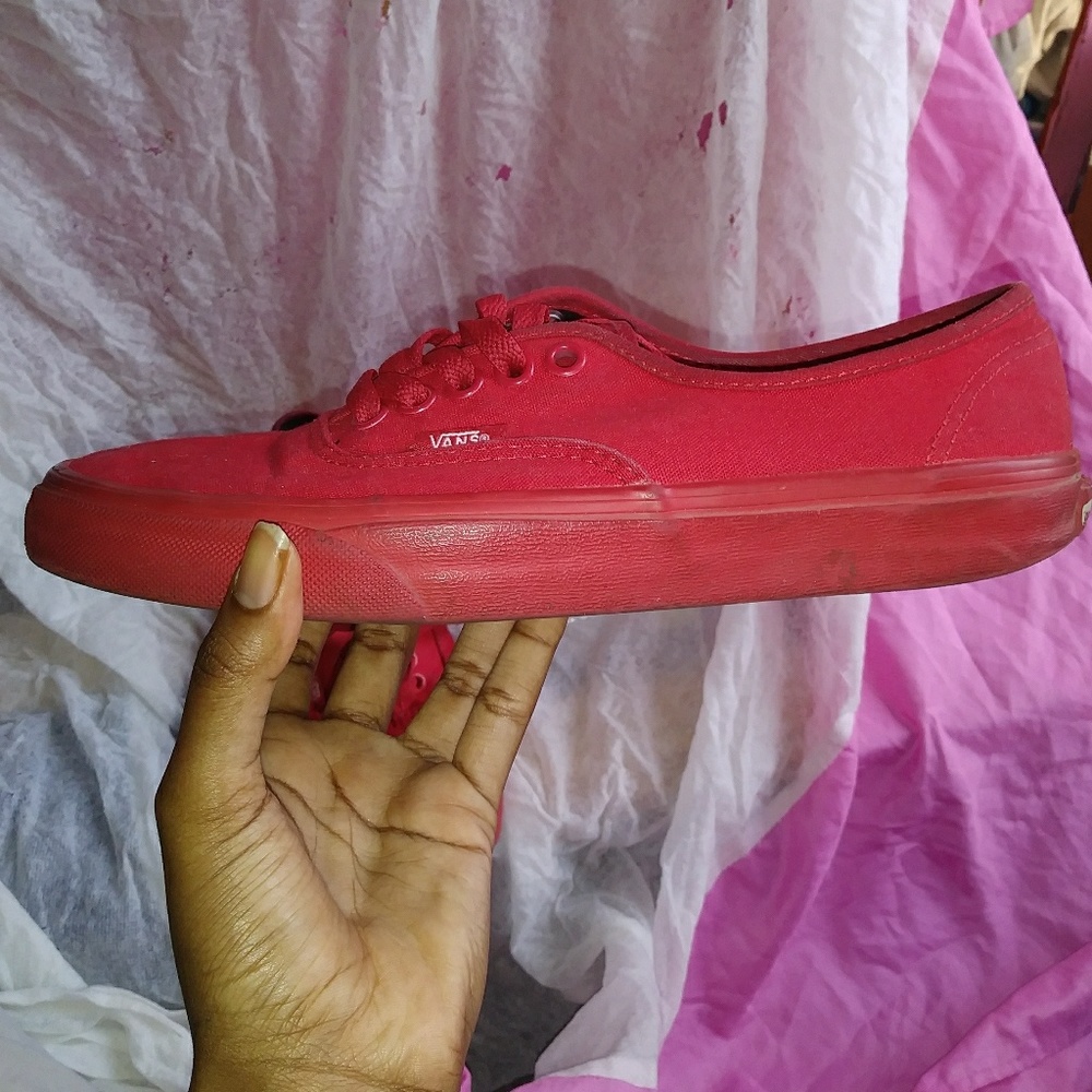 Vans low top